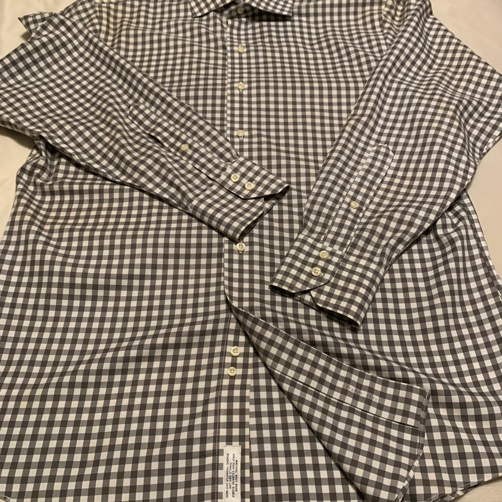 BROOKS BROTHERS Men’s black 100% cottonGingham Plaid button up shirt siz…